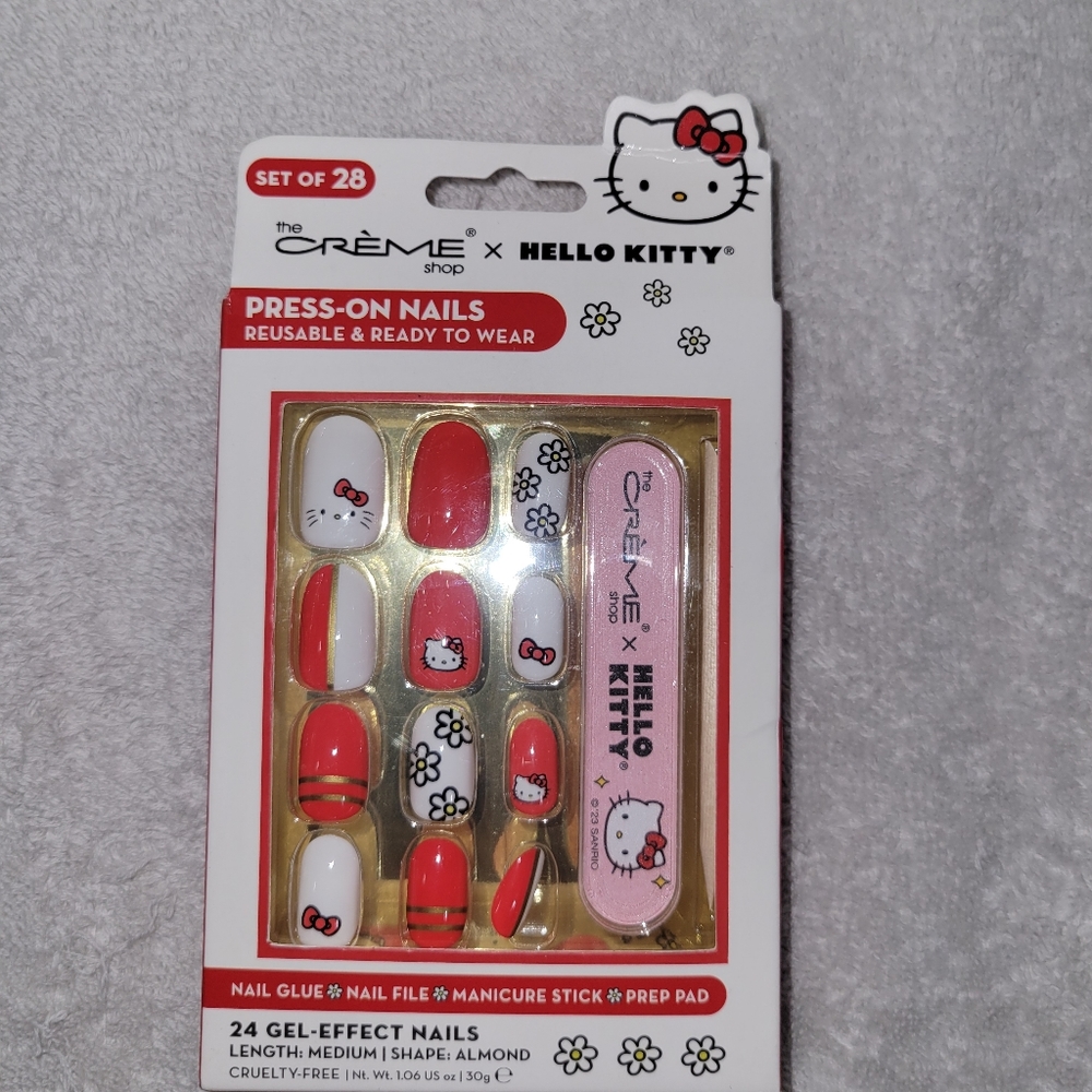 Hello Kitty Bundle Set - Picture 4 of 4